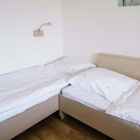 Apartamento Diófa *