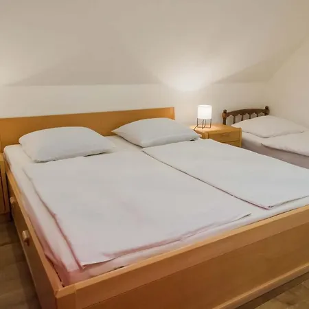 Apartamento Diófa *