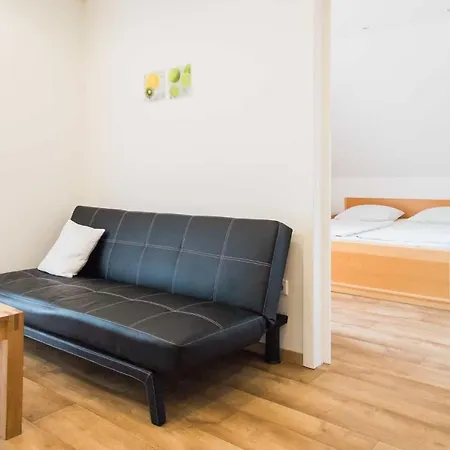 Apartamento Diófa *